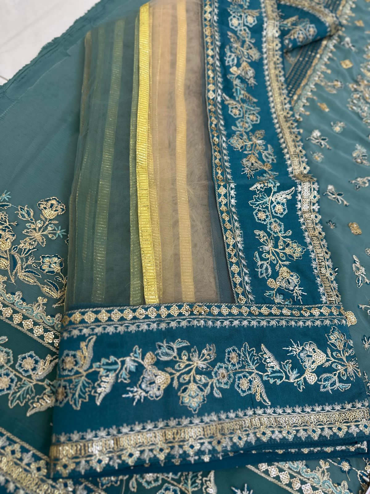 3PC EMBROIDERED SUIT MB 171