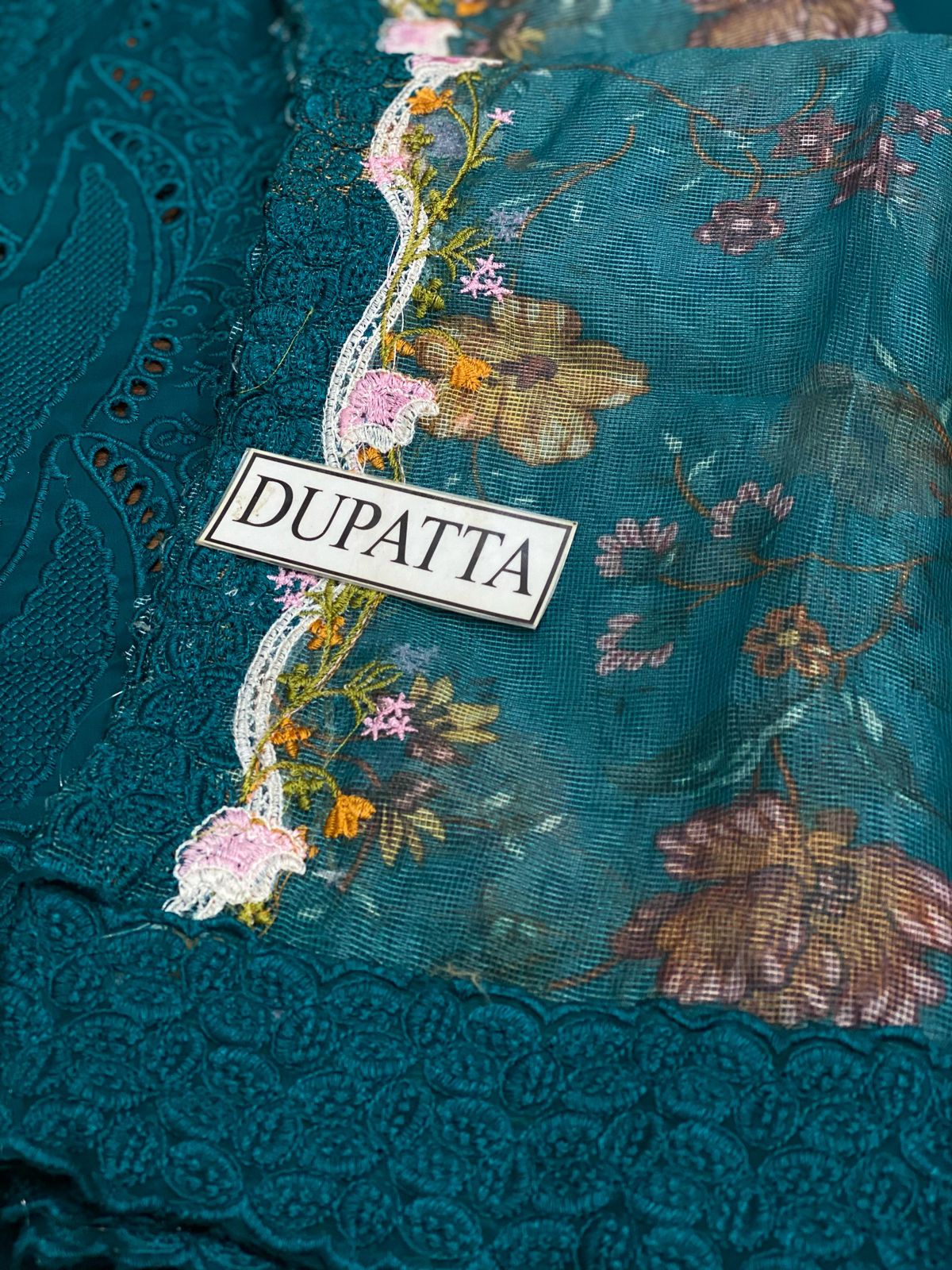 DESIGN 2A LUXURY LAWN 2025 UNSTITCHED