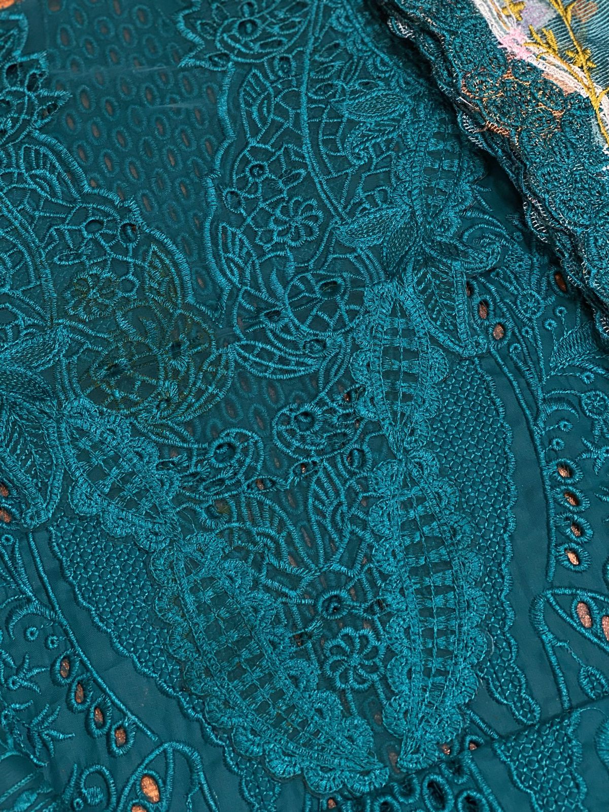 DESIGN 2A LUXURY LAWN 2025 UNSTITCHED