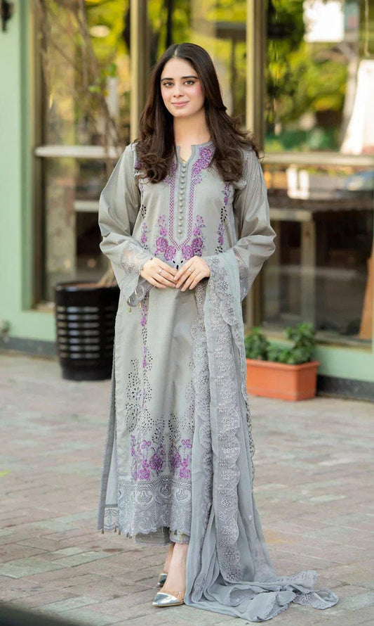MP1047 - Mushq - 3PC Lawn ChickenKari Embroidered Suit