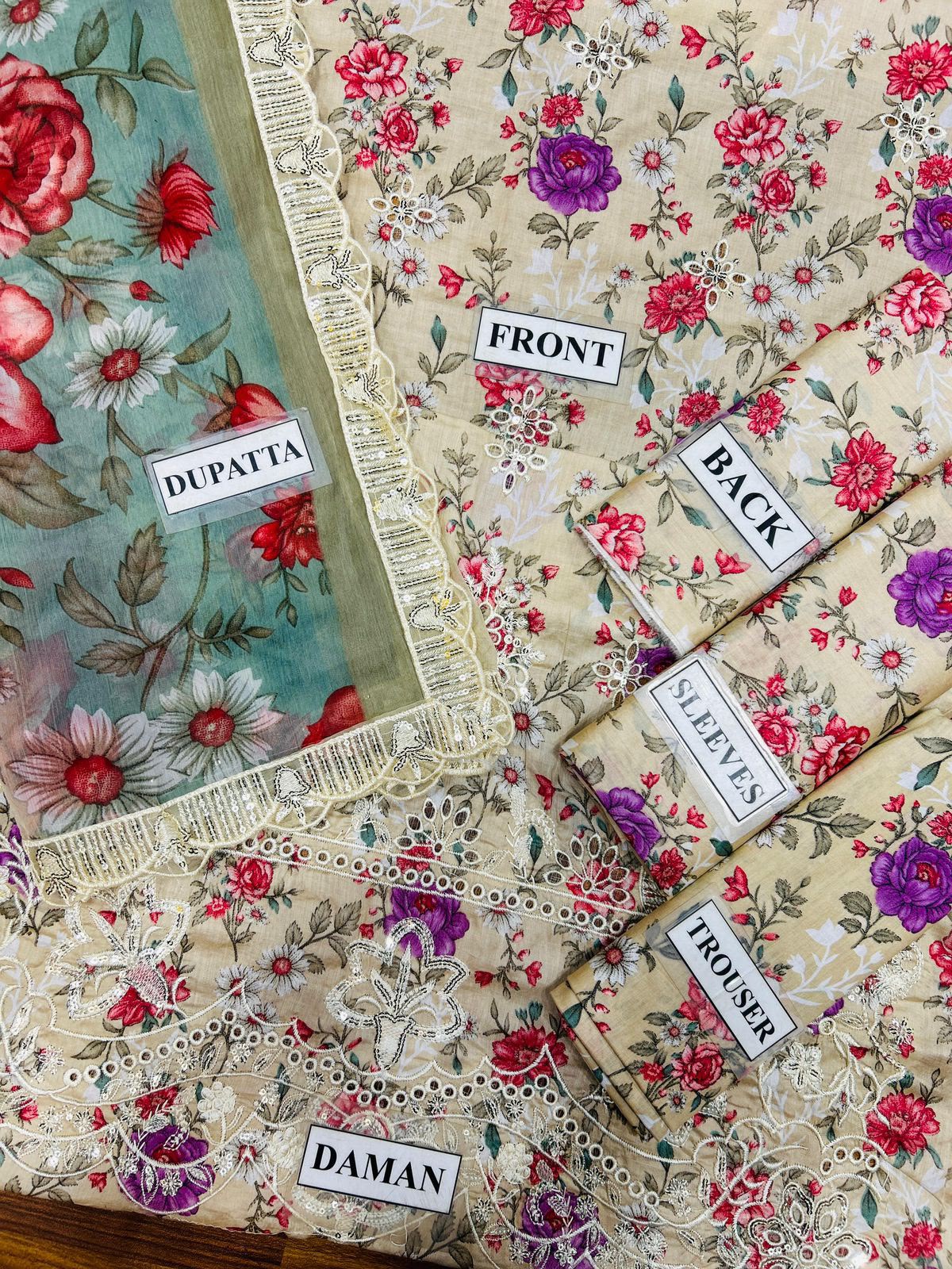 EMBROIDERED LAWN UF-4246